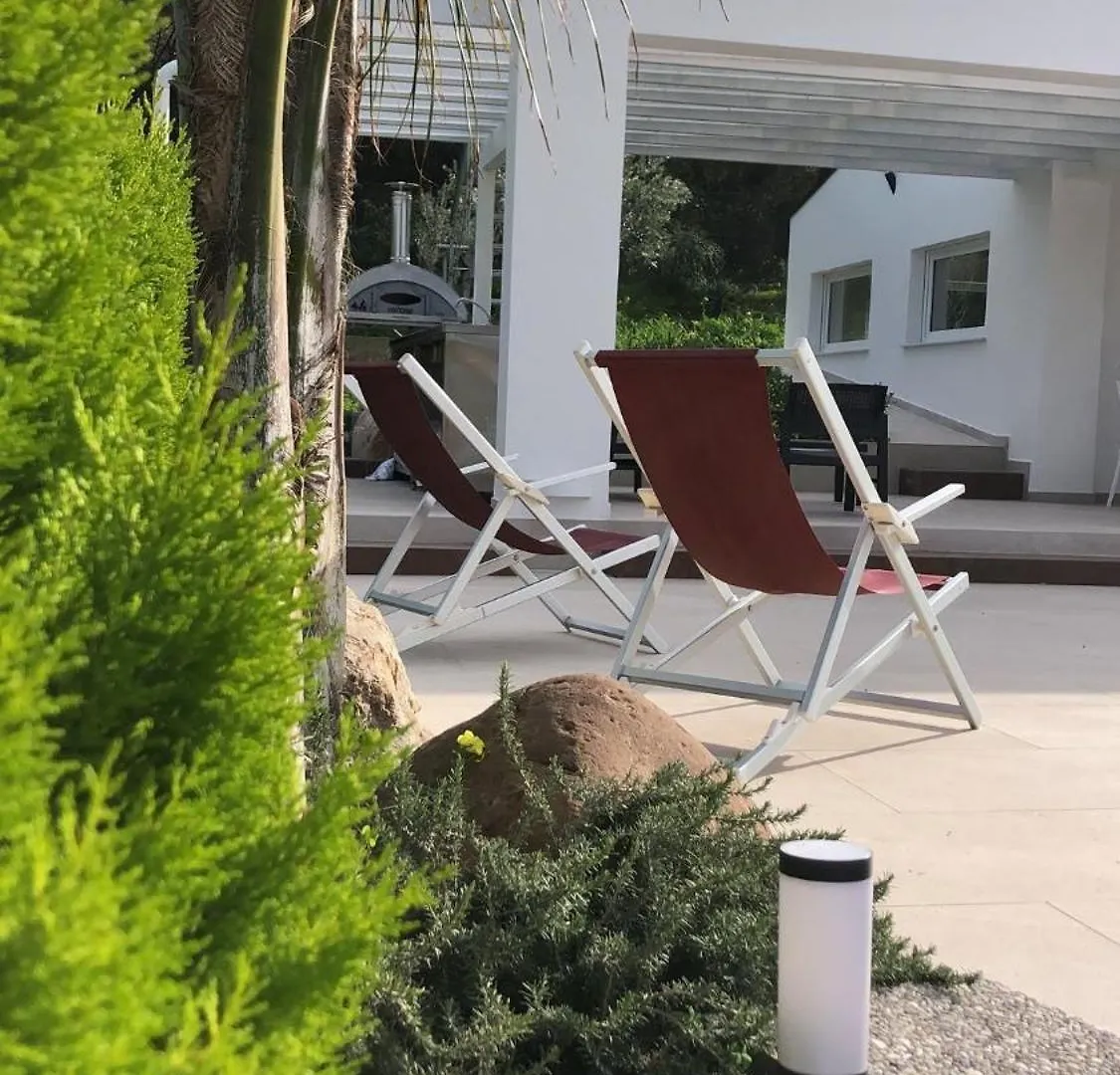 Villa Irene Deluxe Campofelice Di Roccella